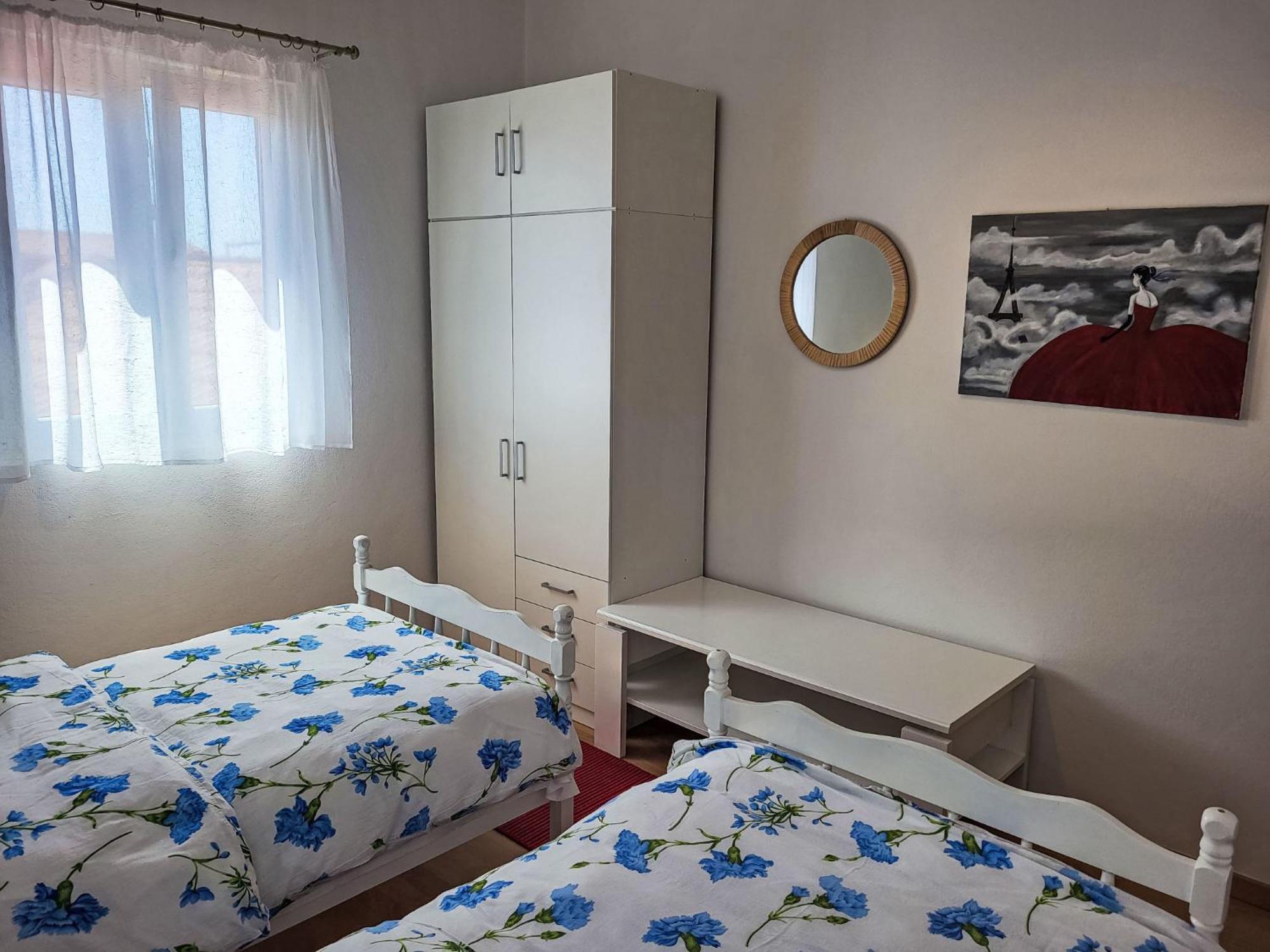Apartment Ana - Big351 By Interhome Турань Екстер'єр фото
